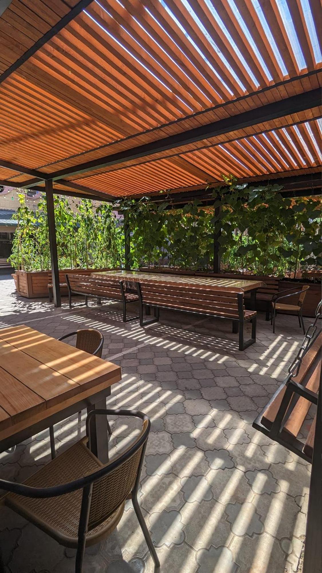 Dkd-Bridge Hotel Tbilisi Exterior foto