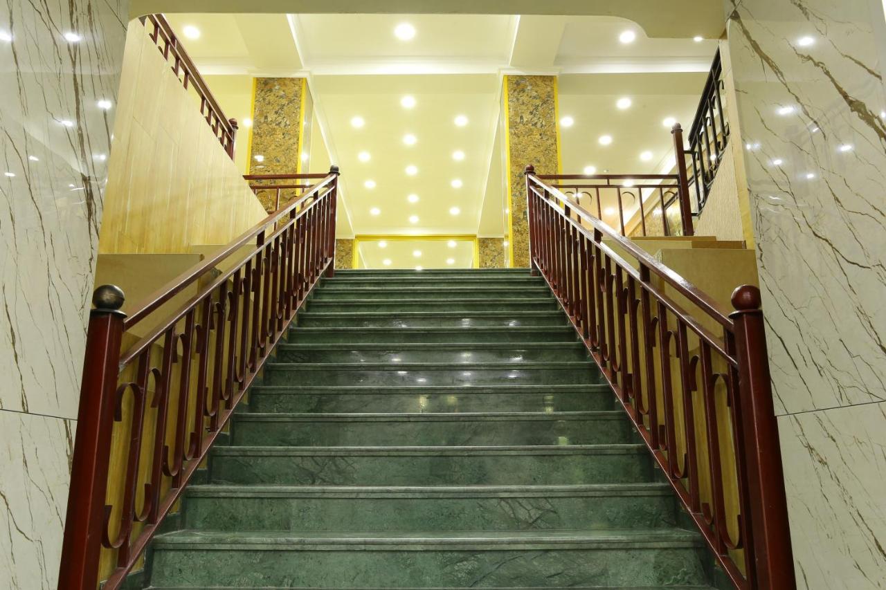 Dkd-Bridge Hotel Tbilisi Exterior foto